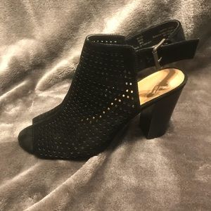 Black sandals